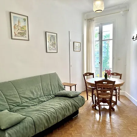 Cannes La Croisette - Palais Miramar - Studio Au Calme Cote Jardin *